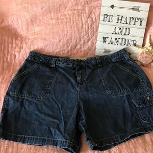 Lightweight denim shorts